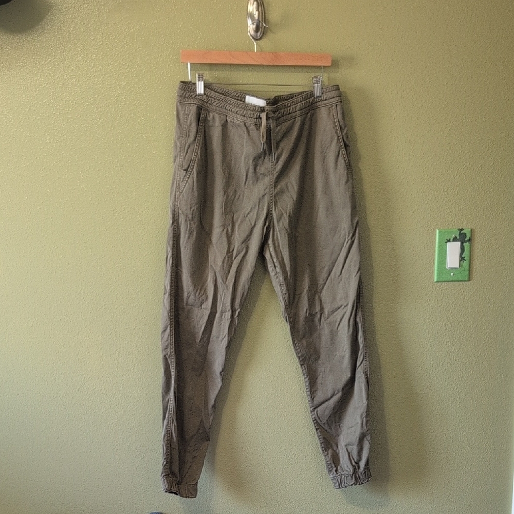 DU/ER Live Light Jogger